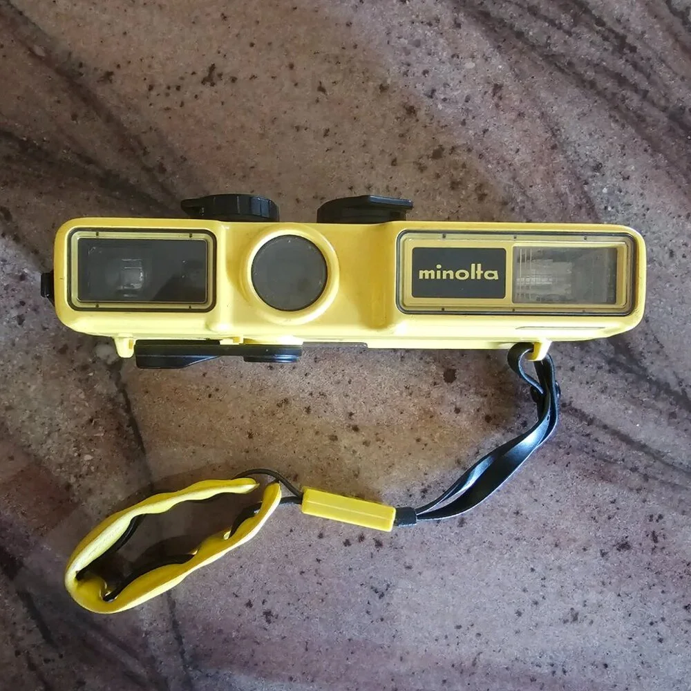 Minolta Weathermatic-A 110 Underwater Camera
